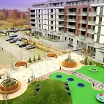 Mazowiecka Park Mit Balkon By Interhome Lägenhet *