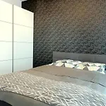 Mazowiecka Park Mit Balkon By Interhome