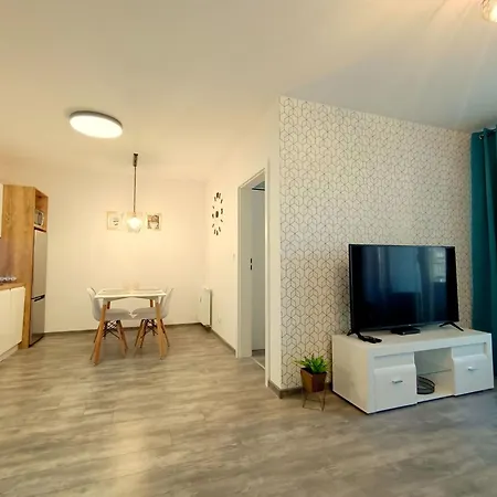 Mazowiecka Park Mit Balkon By Interhome Apartment